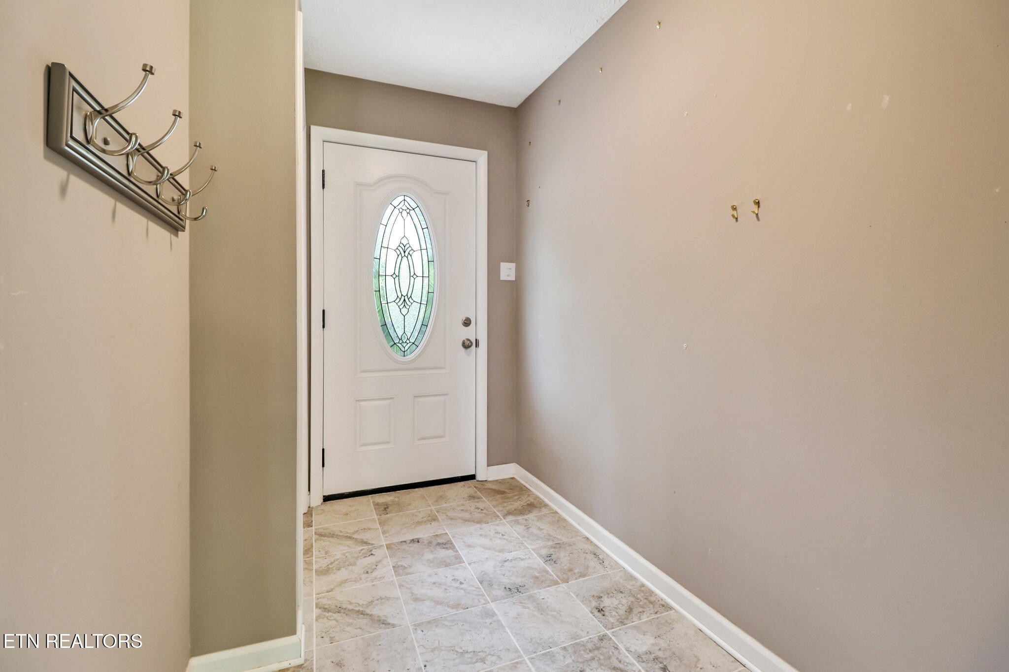 102 Tabor Road Oak Ridge, TN 37830 - Photo 7 of 37