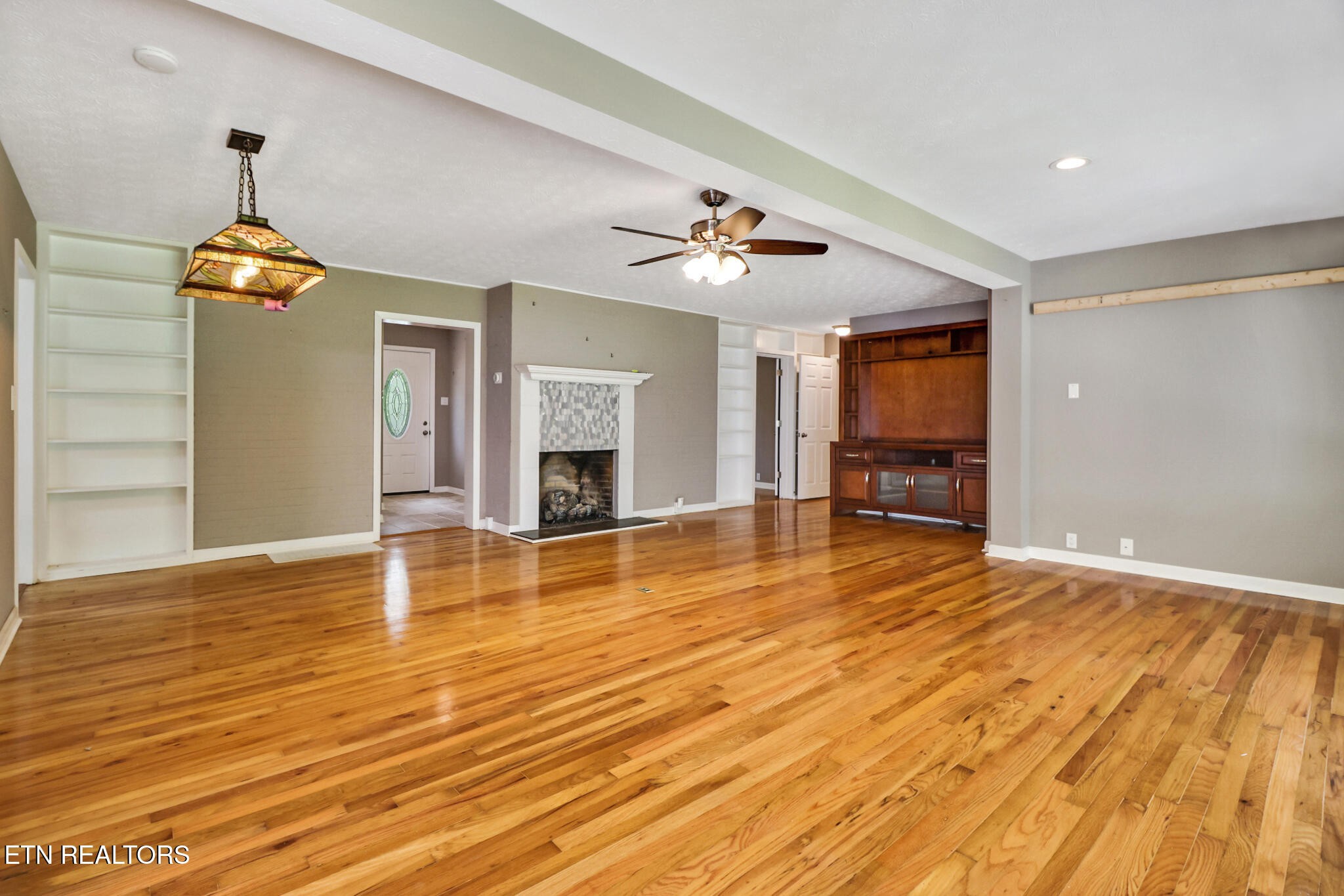 102 Tabor Road Oak Ridge, TN 37830 - Photo 10 of 37
