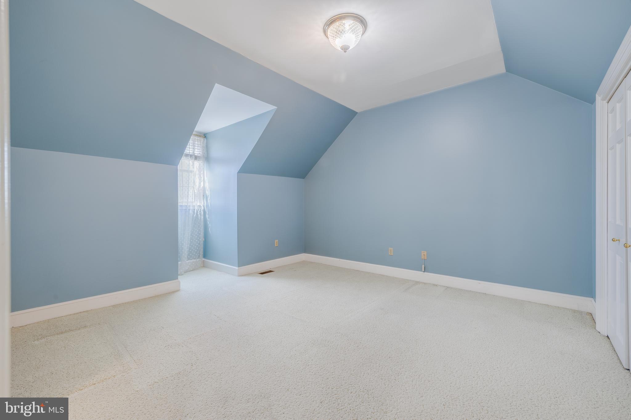 1821 Museum Road Wyomissing, PA 19610 - Photo 42 of 68 a view of empty room
