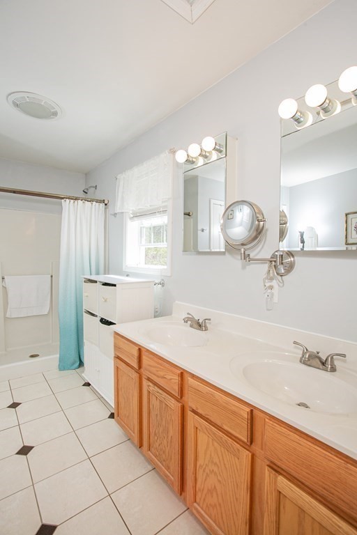 34 Mayflower Ridge Drive Wareham, MA 02571 - Photo 13 of 30