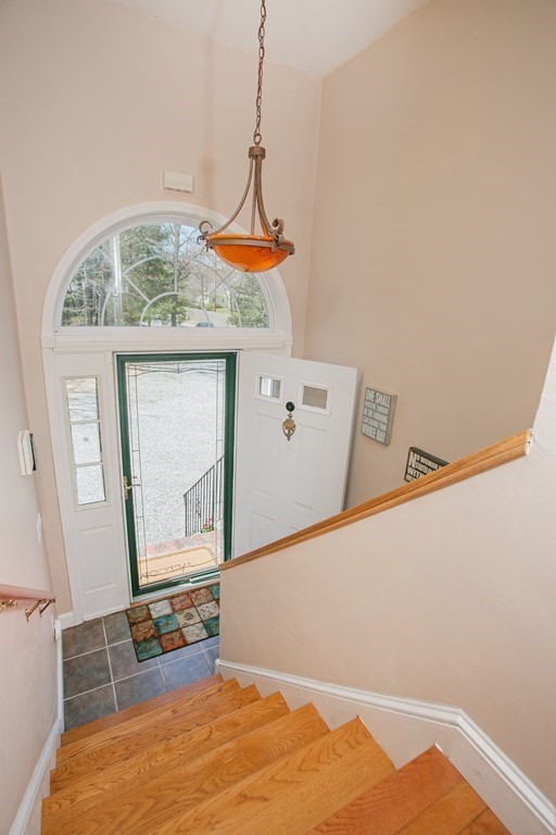 34 Mayflower Ridge Drive Wareham, MA 02571 - Photo 3 of 30