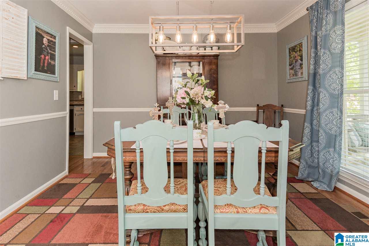 812 Mockernut Road Birmingham, AL 35244 - Photo 7 of 49