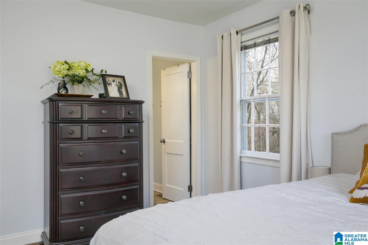 424 Devon Drive Birmingham, AL 35209 - Photo 17 of 34