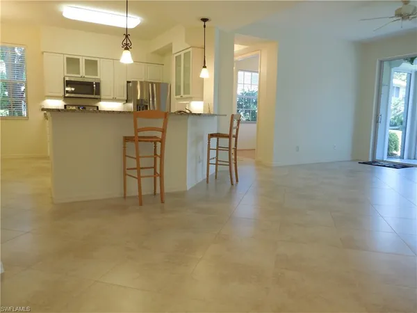 $3,400 | 1265 Egrets Landing, Unit 101, Naples, FL 34108