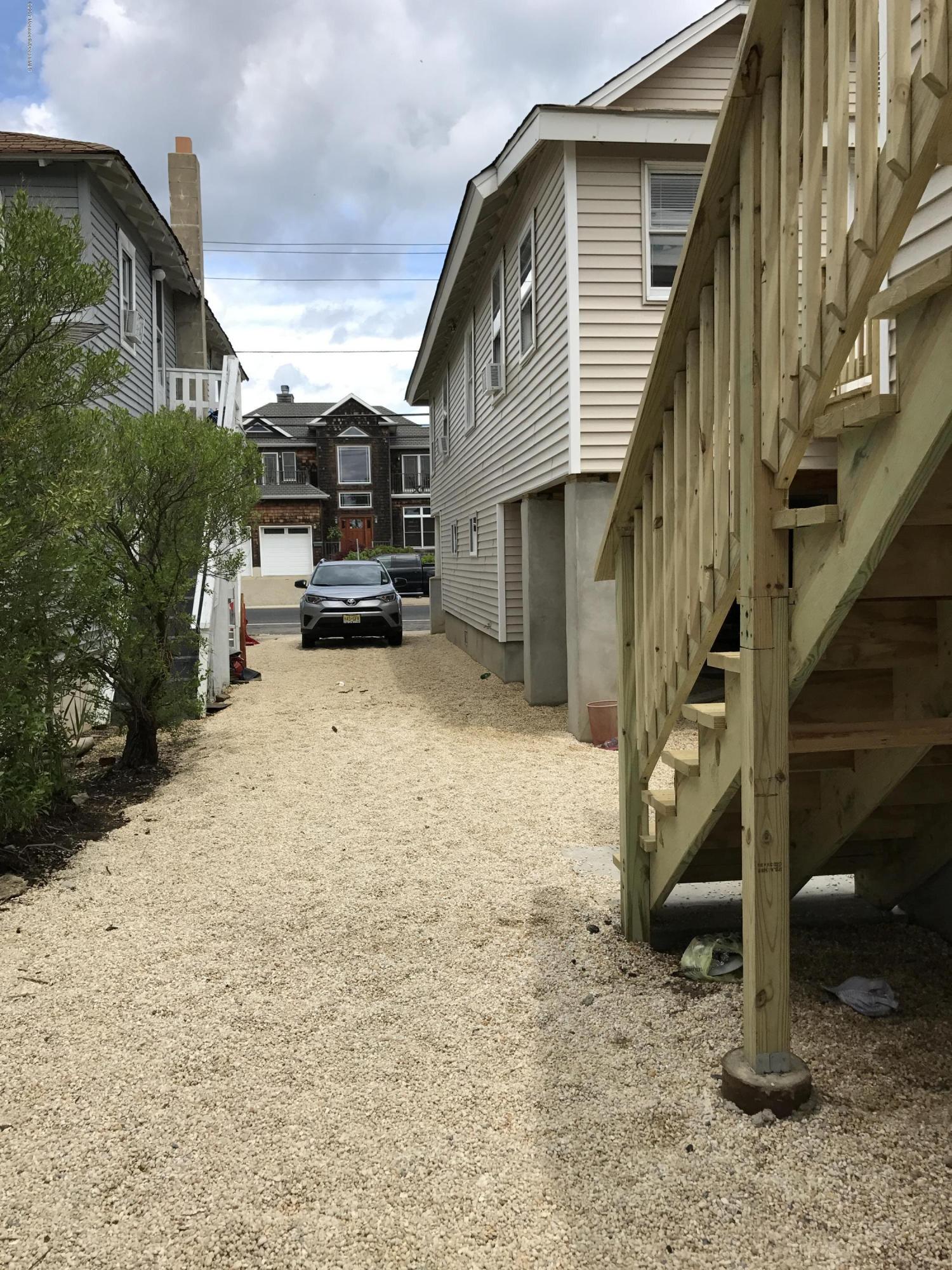 521 Brielle Road Manasquan, NJ 08736 - Photo 3 of 42 IMG_1344