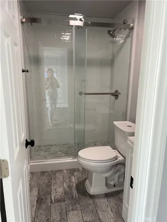 $1,900 | 7068 Calvin Avenue, Reseda, CA 91335