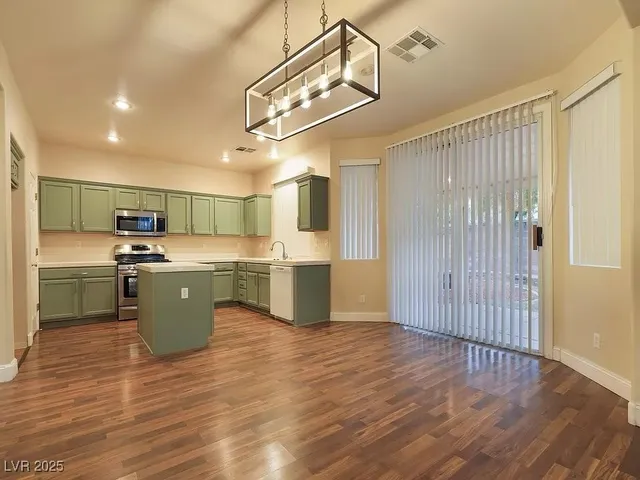 $2,500 | 3421 Sun Rhythm Street, Las Vegas, NV 89129