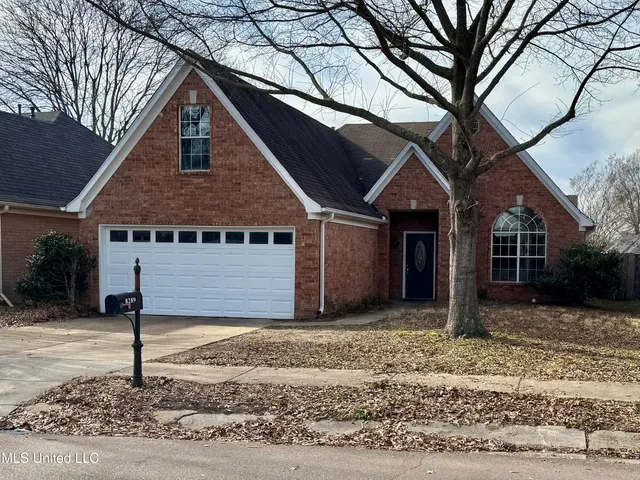 $1,695 | 8289 Clubview Drive, Olive Branch, MS 38654