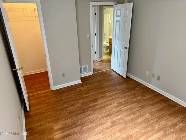 $1,695 | 8289 Clubview Drive, Olive Branch, MS 38654