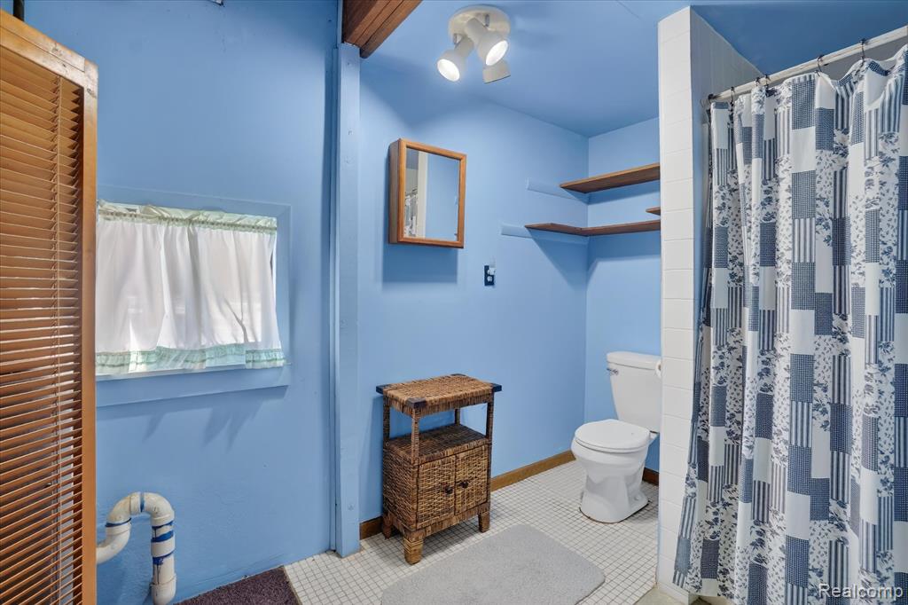 14463 Seymour Road Linden, MI 48451 - Photo 14 of 65 Gallery Image 14