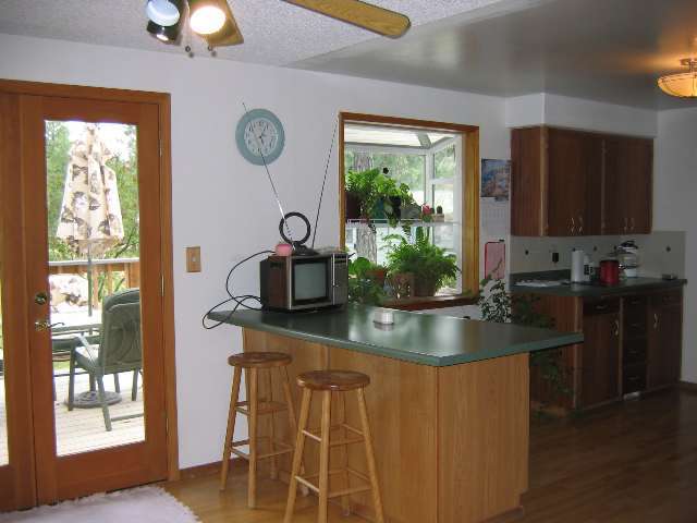 17703 South Wolfe Road Cheney, WA 99004 - Photo 7 of 9 Gallery Image 7