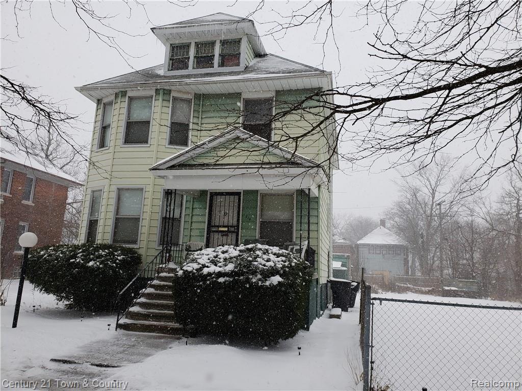 515 Rosedale Court Detroit, MI 48202 - Photo 2 of 17 20190128_130807.jpg