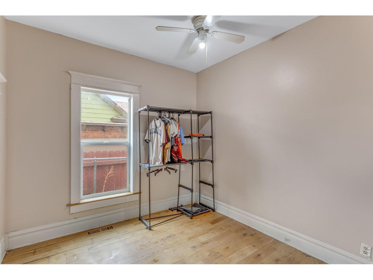 403 9th Avenue Greeley, CO 80631 - Photo 13 of 19 a view of an empty room