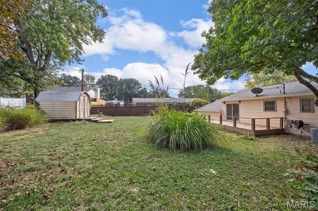 $359,000 | 2916 Mockingbird Drive, St. Charles, MO 63301