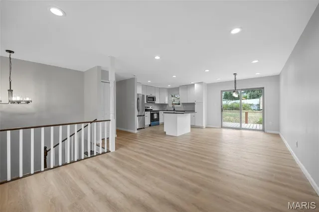 $359,000 | 2916 Mockingbird Drive, St. Charles, MO 63301