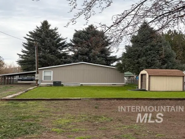 $325,000 | 815 East Liberty Street, Weiser, ID 83672