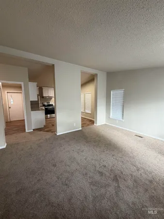 $325,000 | 815 East Liberty Street, Weiser, ID 83672