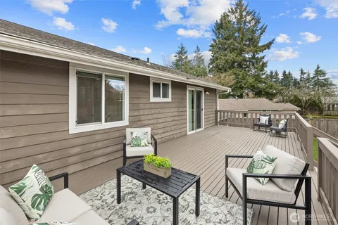 $1,050,000 | 15601 125th Place Northeast, Woodinville, WA 98072