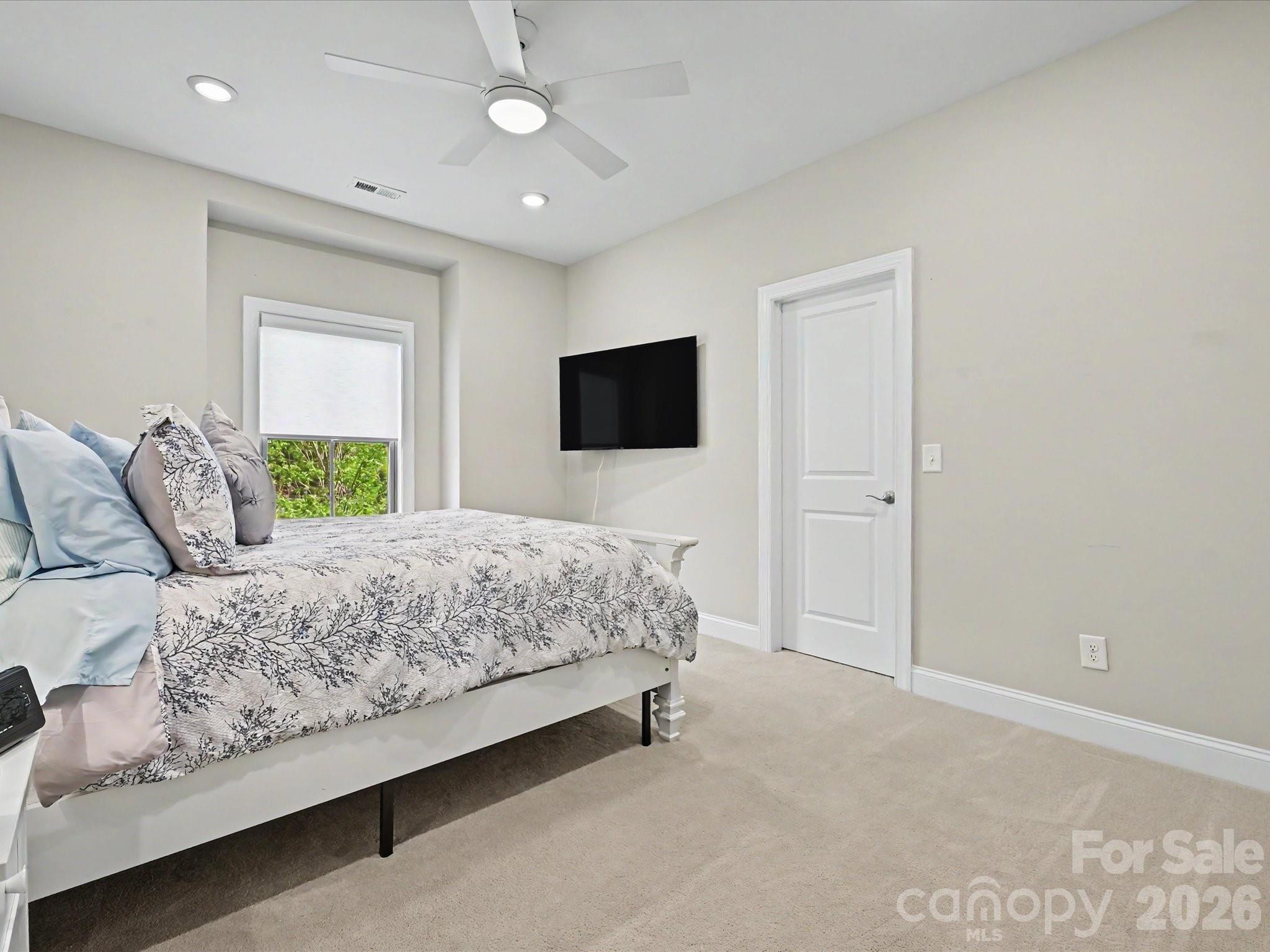 101 Enclave Boulevard Matthews, NC 28104 - Photo 34 of 48