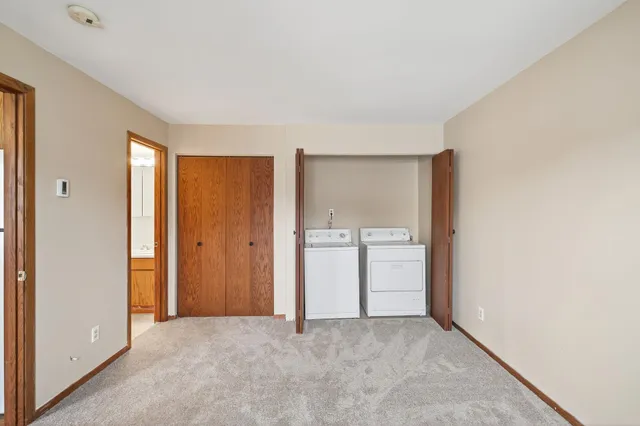 $129,900 | 14861 58th Street North, Unit A2, Oak Park Heights, MN 55082