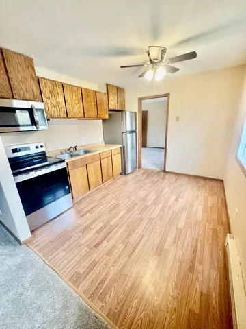 $129,900 | 14861 58th Street North, Unit A2, Oak Park Heights, MN 55082