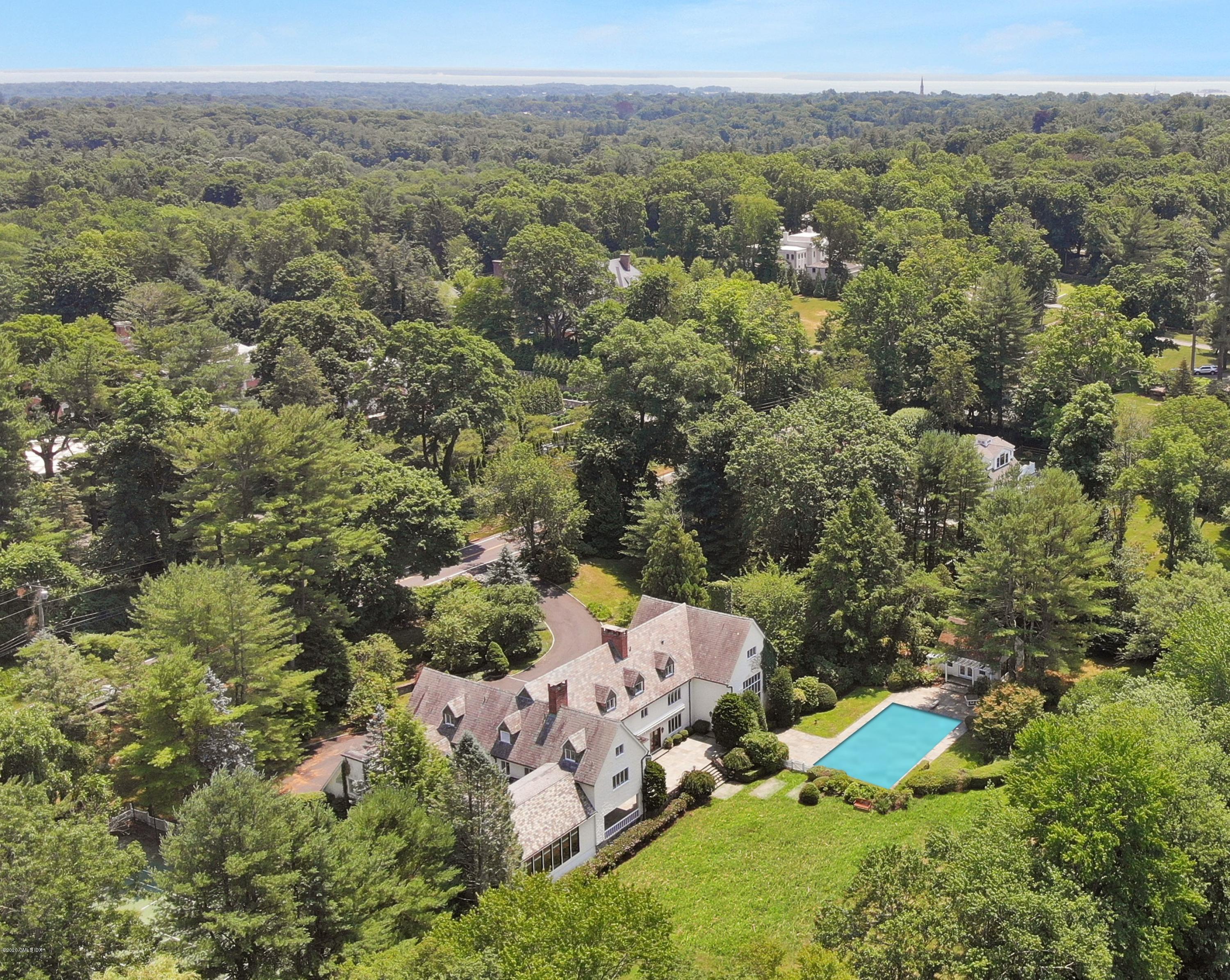 558 Lake Avenue Greenwich, CT 06830 - Photo 2 of 28 an aerial view of multiple house