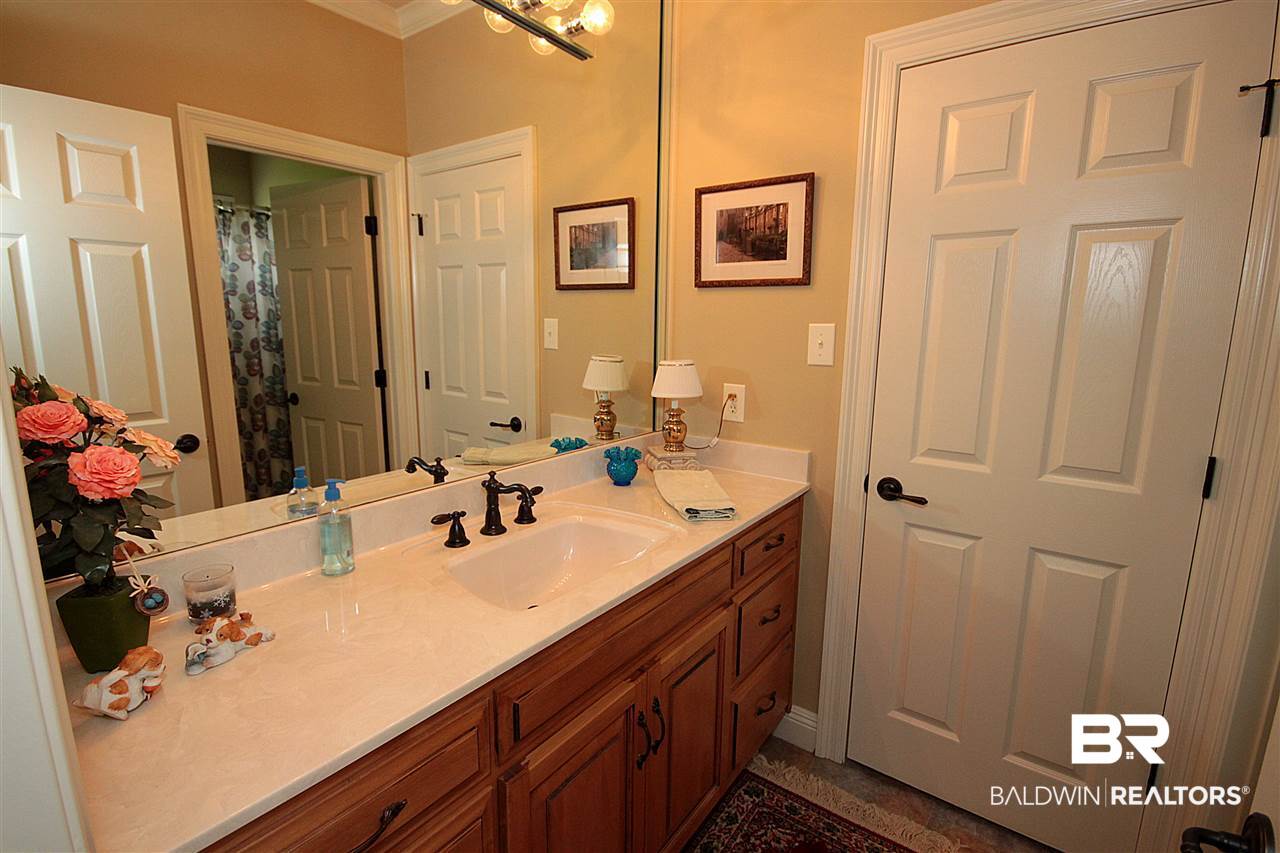 11360 Halcyon Loop Daphne, AL 36526 - Photo 32 of 49 Jack and Jill Bath