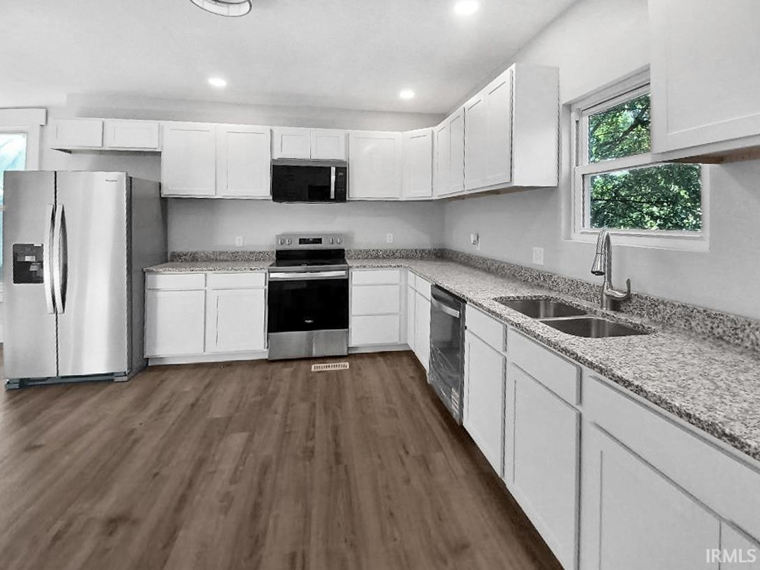 3704 Stringtown Road Evansville, IN 47711 - Photo 8 of 31