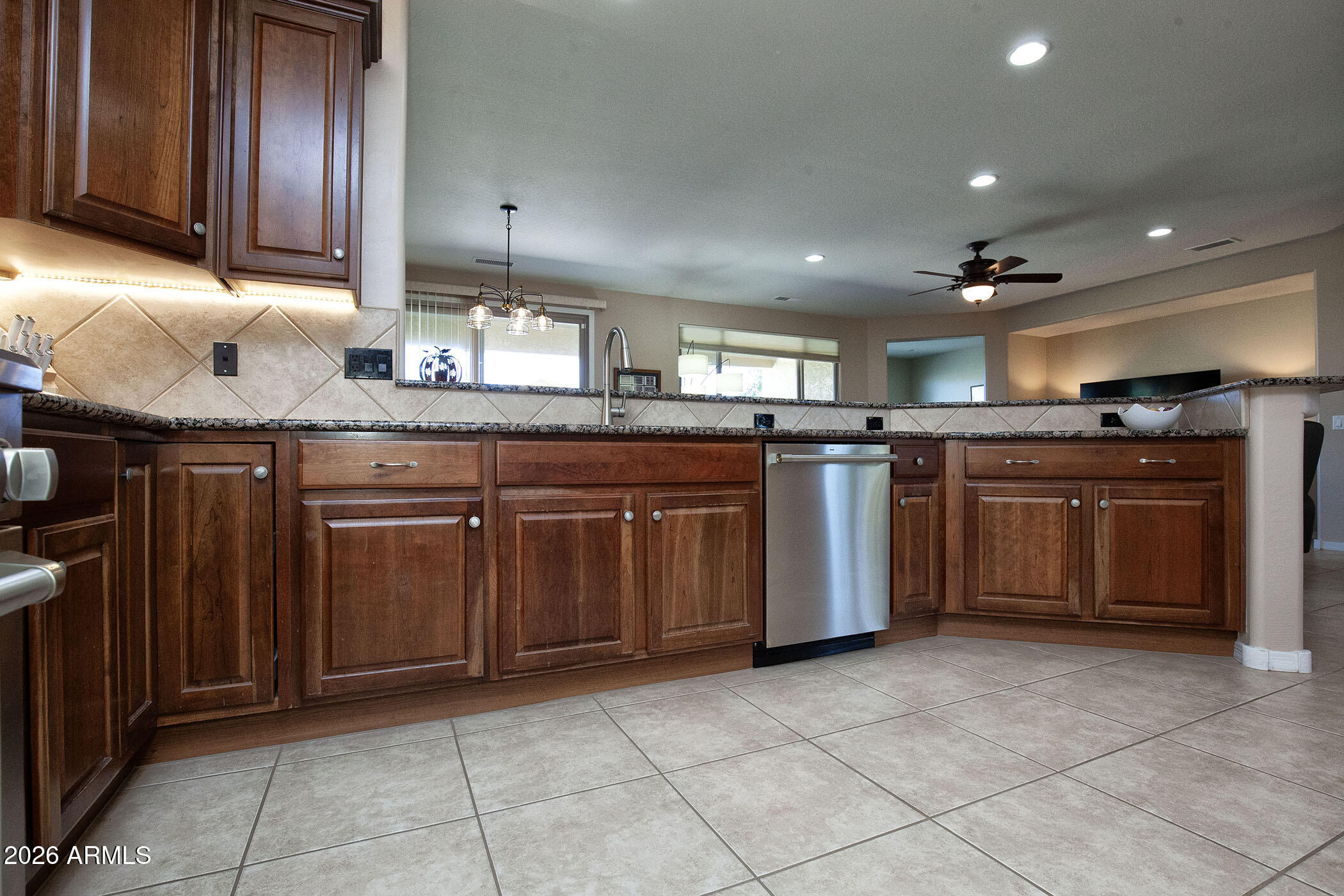 26644 West Burnett Road Buckeye, AZ 85396 - Photo 26 of 87 038_26644WBurnettRd