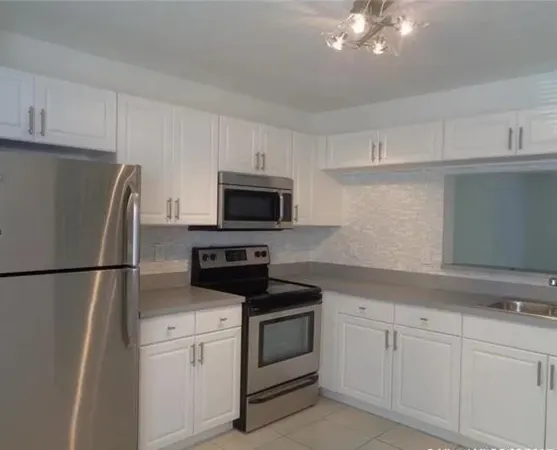 $2,600 | 6765 Sienna Club Place, Lauderhill, FL 33319