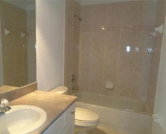 $2,600 | 6765 Sienna Club Place, Lauderhill, FL 33319