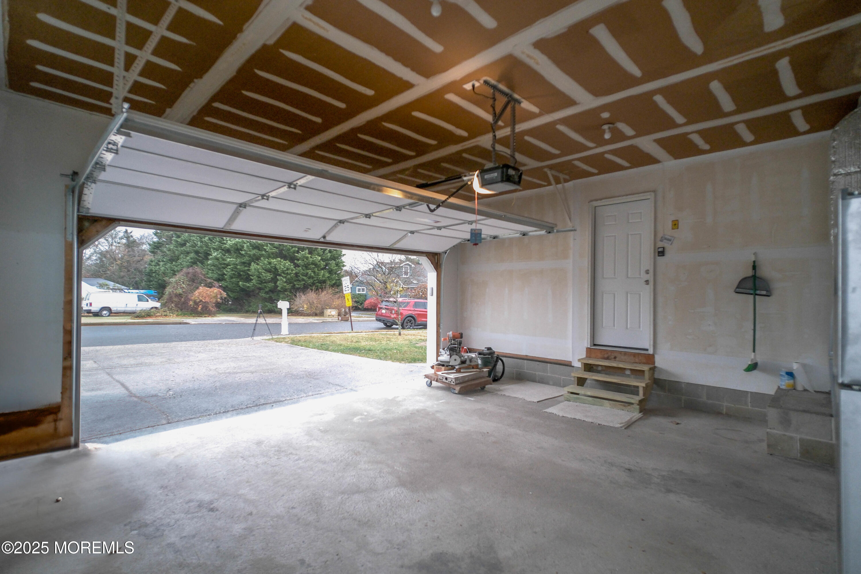 125 Shore Road Marmora, NJ 08223 - Photo 26 of 26 a view of a room with gym equipment
