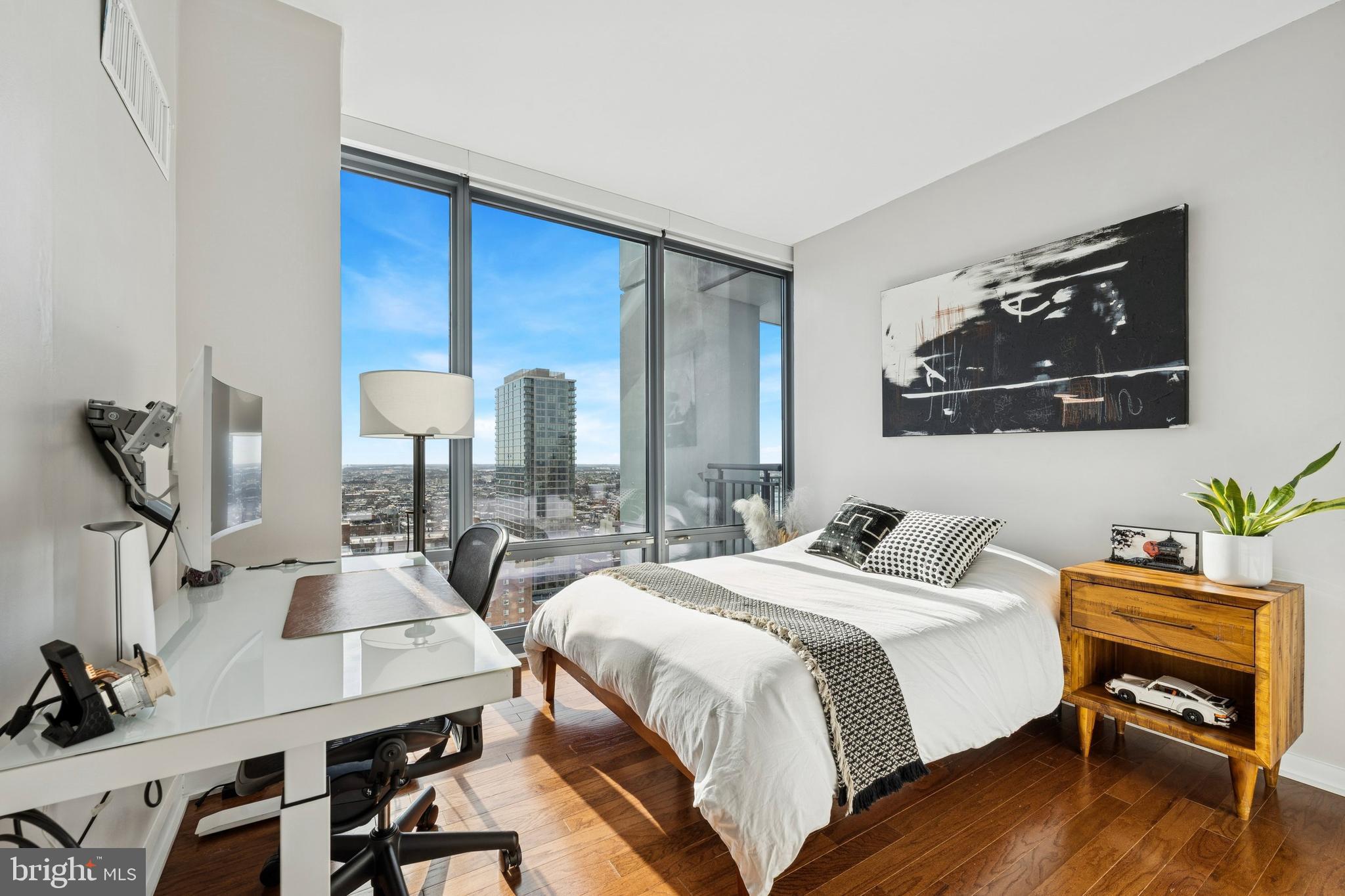 2101 Market Street, Unit 2306 Philadelphia, PA 19103 - Photo 11 of 19