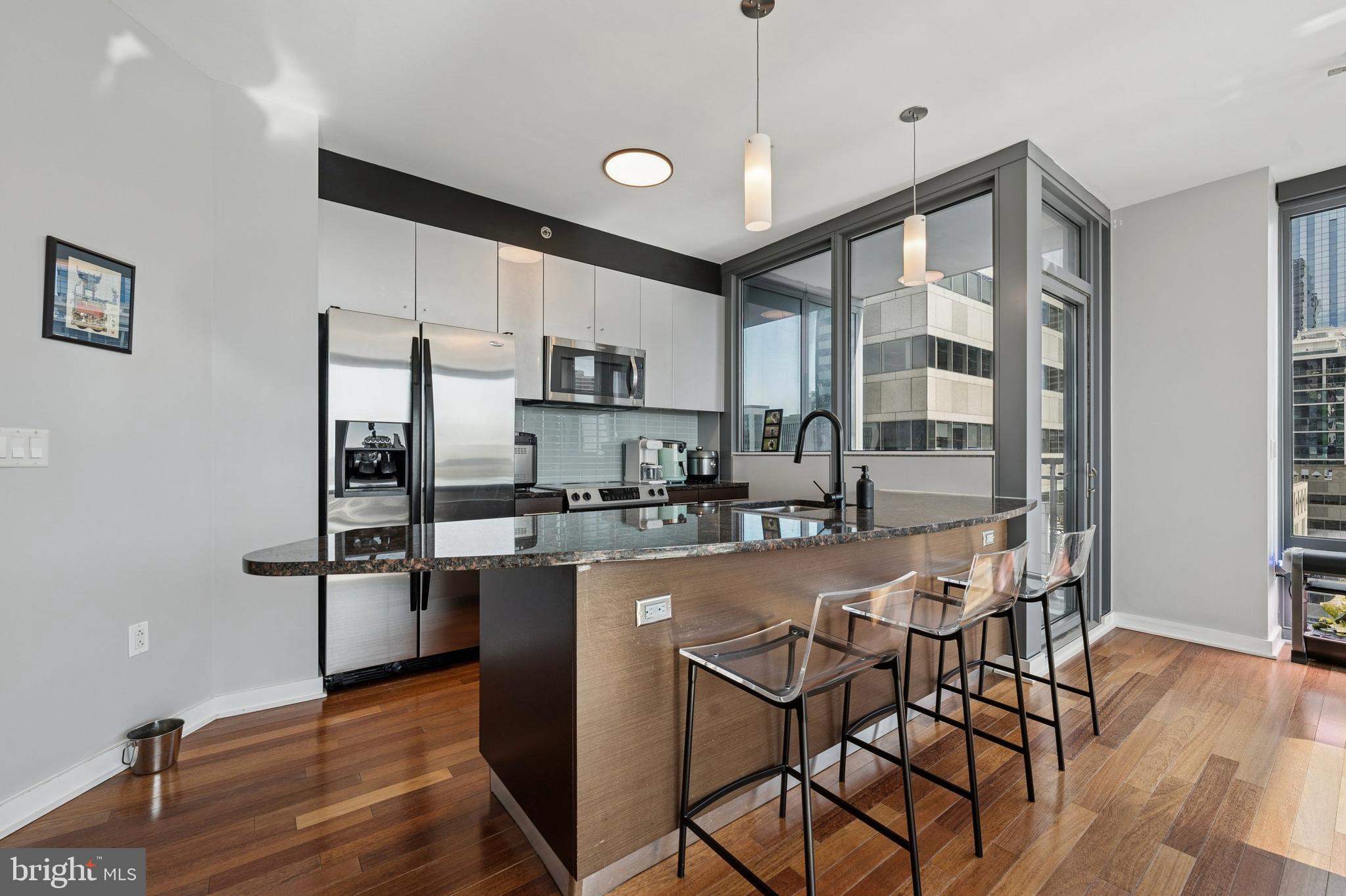 2101 Market Street, Unit 2306 Philadelphia, PA 19103 - Photo 8 of 19