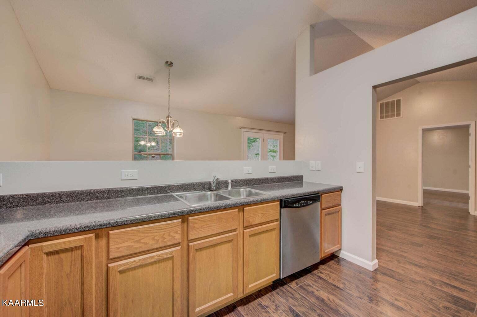 5148 Cates Bend Way Powell, TN 37849 - Photo 9 of 22 Pic 9_Cates Bend