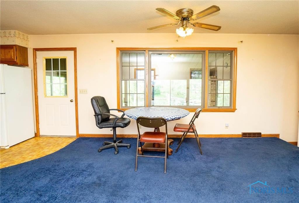 4437 Stearns Road Fostoria, OH 44830 - Photo 4 of 43 Gallery Image 4