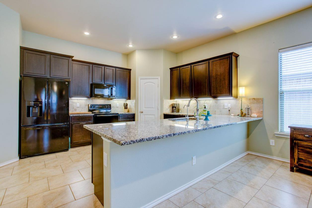 7402 104th Street Lubbock, TX 79424 - Photo 9 of 36 Photo 10