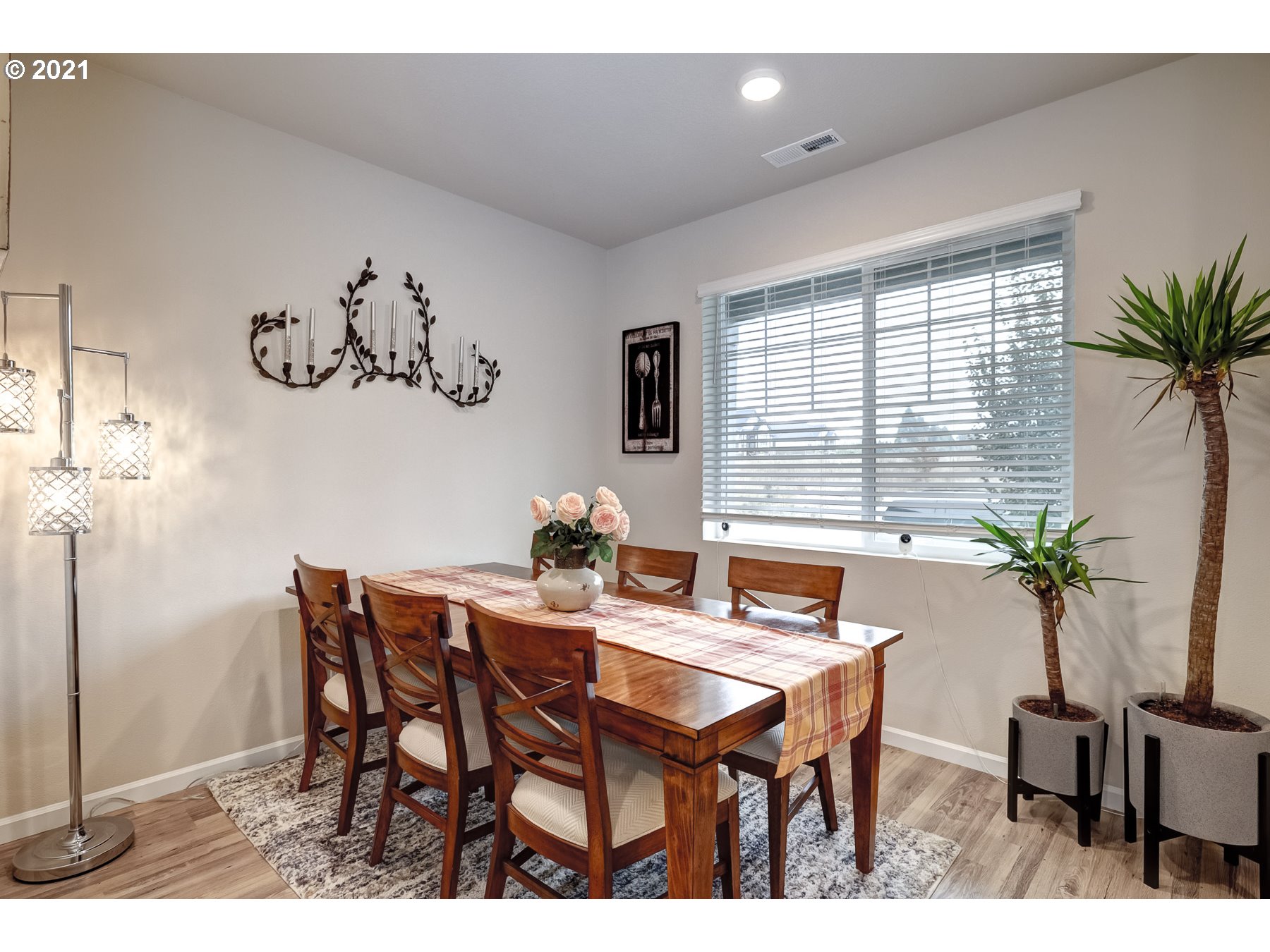 15694 Northwest Brugger Road Portland, OR 97229 - Photo 15 of 32 Gallery Image 15