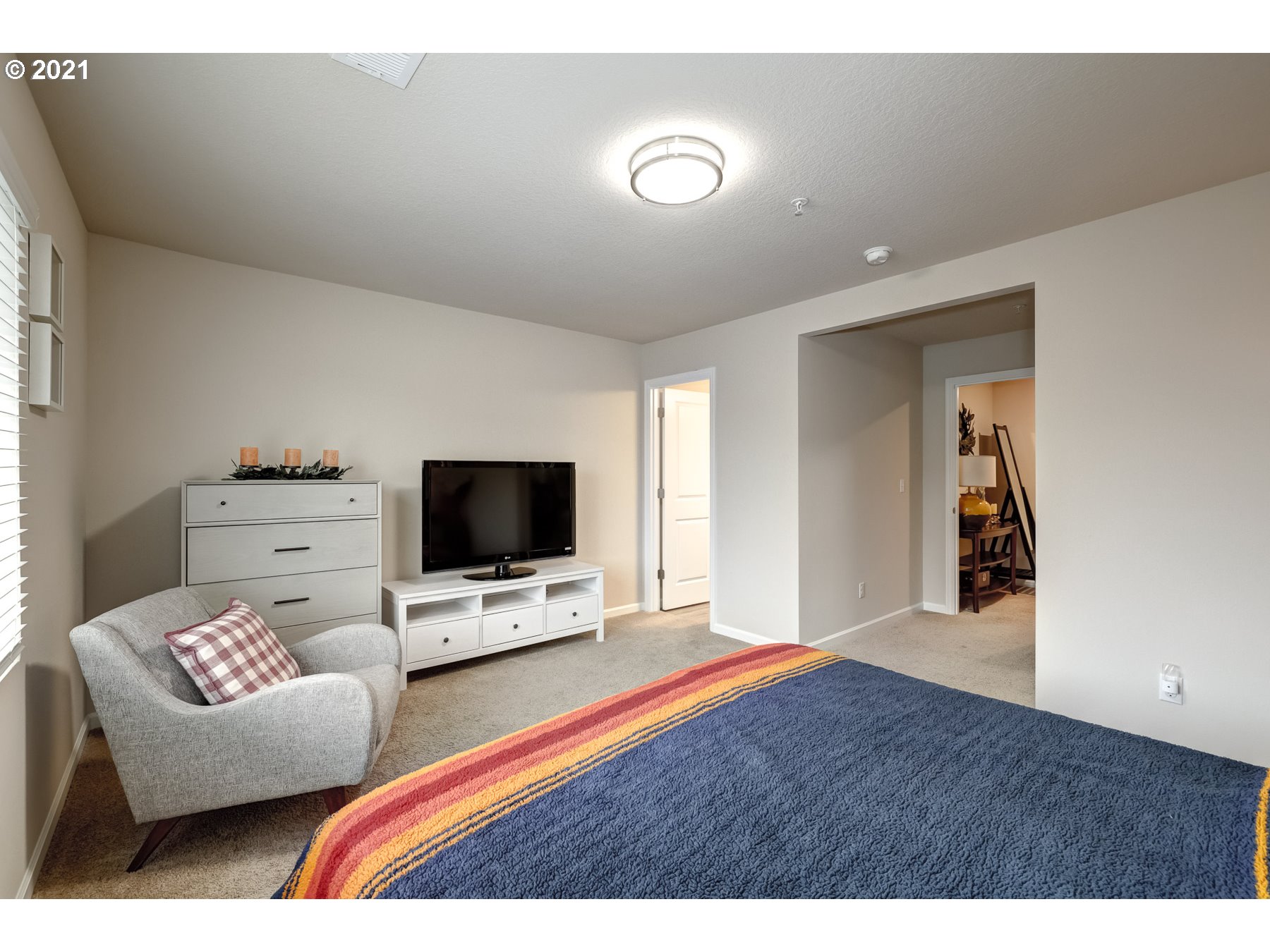 15694 Northwest Brugger Road Portland, OR 97229 - Photo 19 of 32 Gallery Image 19