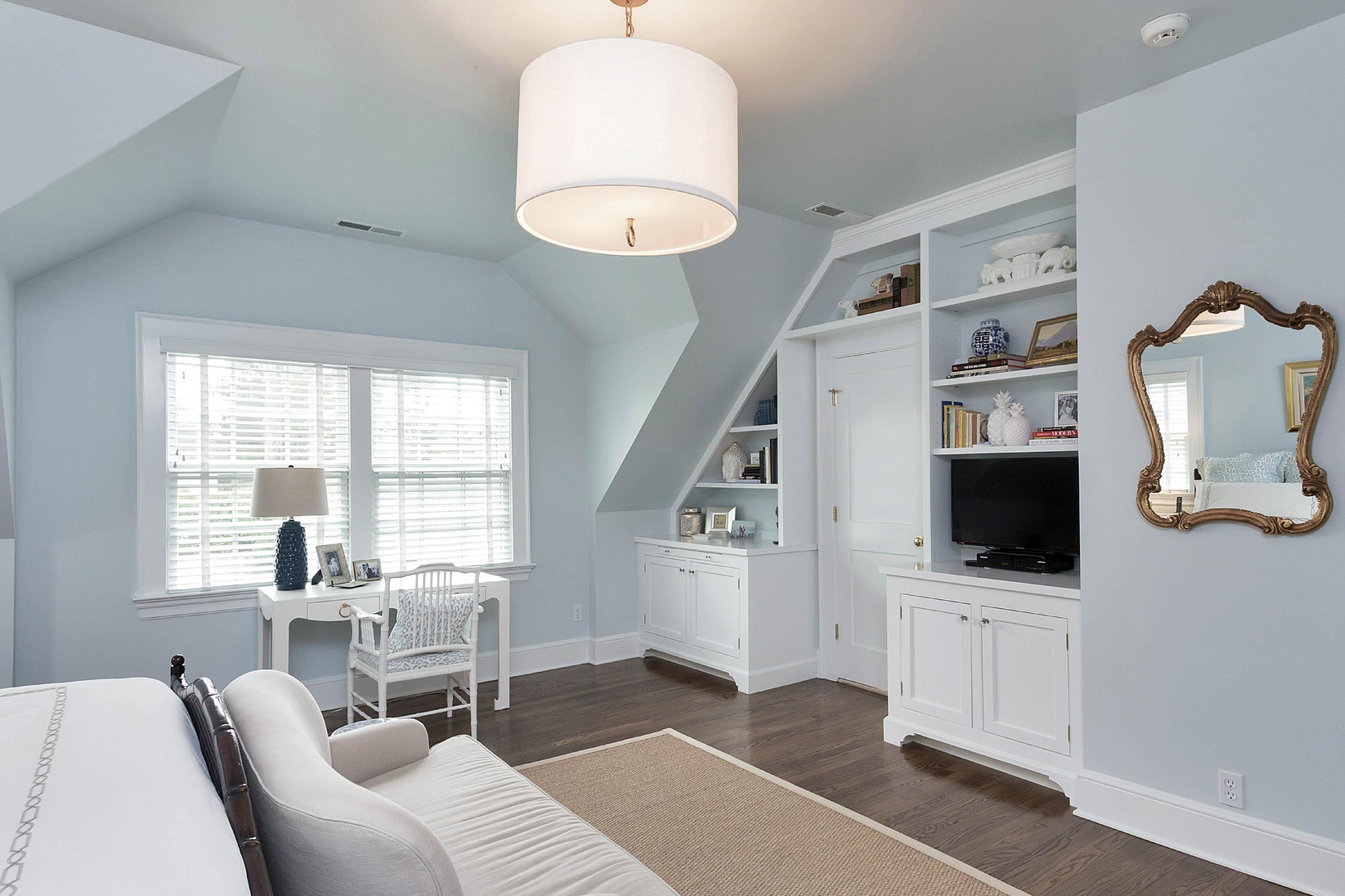 6 Sunset Road Darien, CT 06820 - Photo 18 of 24 a living room with furniture and a flat screen tv