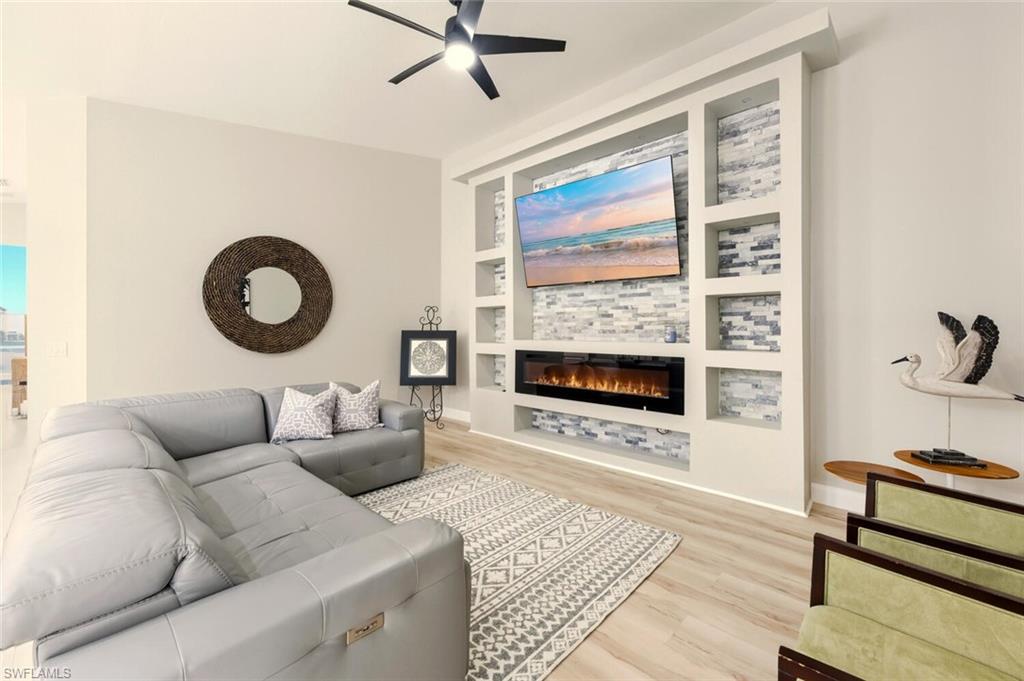 3408 Cayman Lane Naples, FL 34119 - Photo 7 of 34