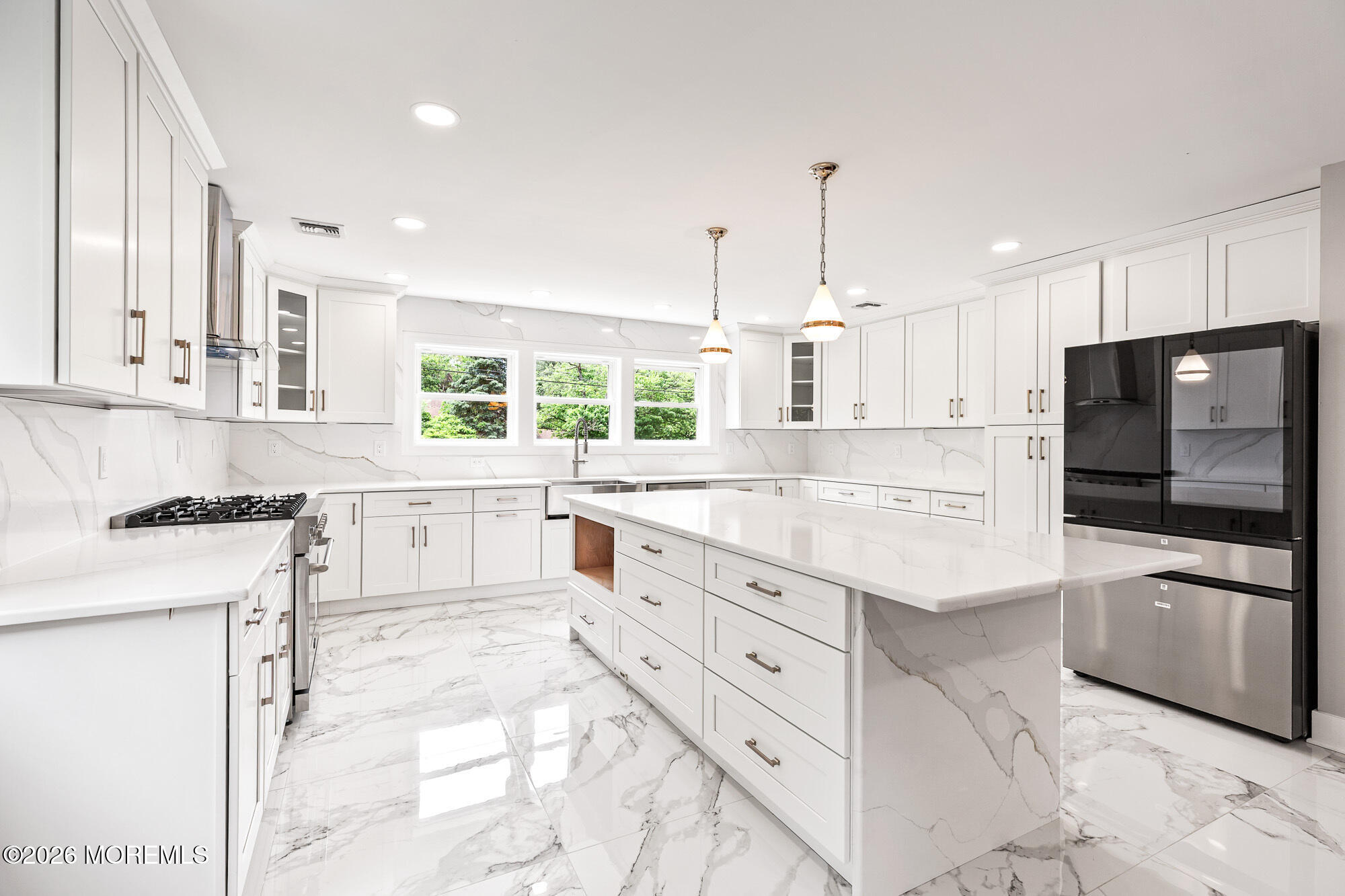 146 Bruce Road Red Bank, NJ 07701 - Photo 13 of 36 1