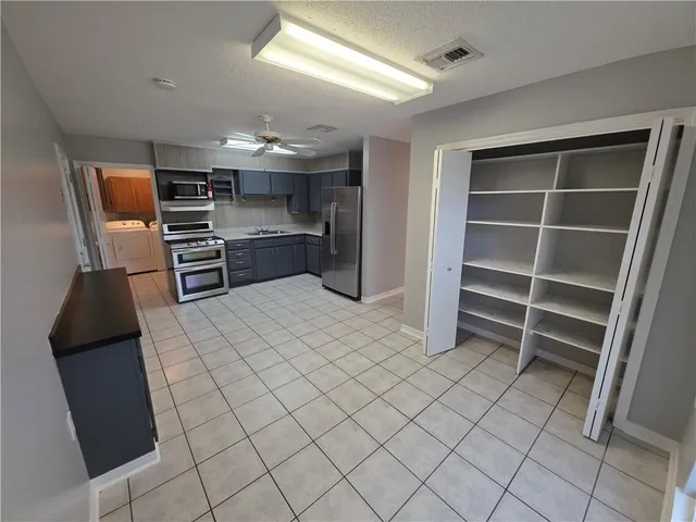 $1,850 | 2748 Erin Drive, Marrero, LA 70072