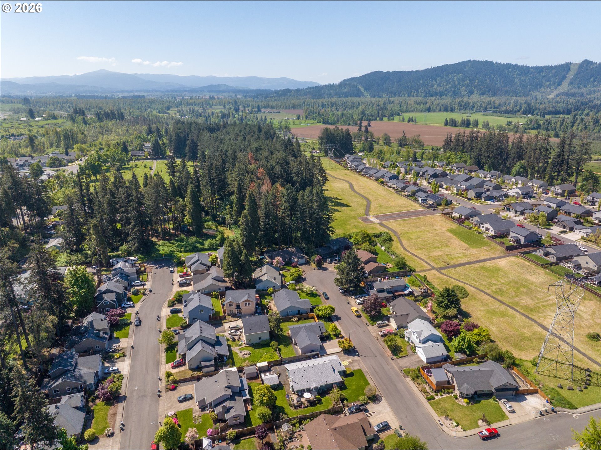 945 South 55th Place Springfield, OR 97478 - Photo 34 of 37