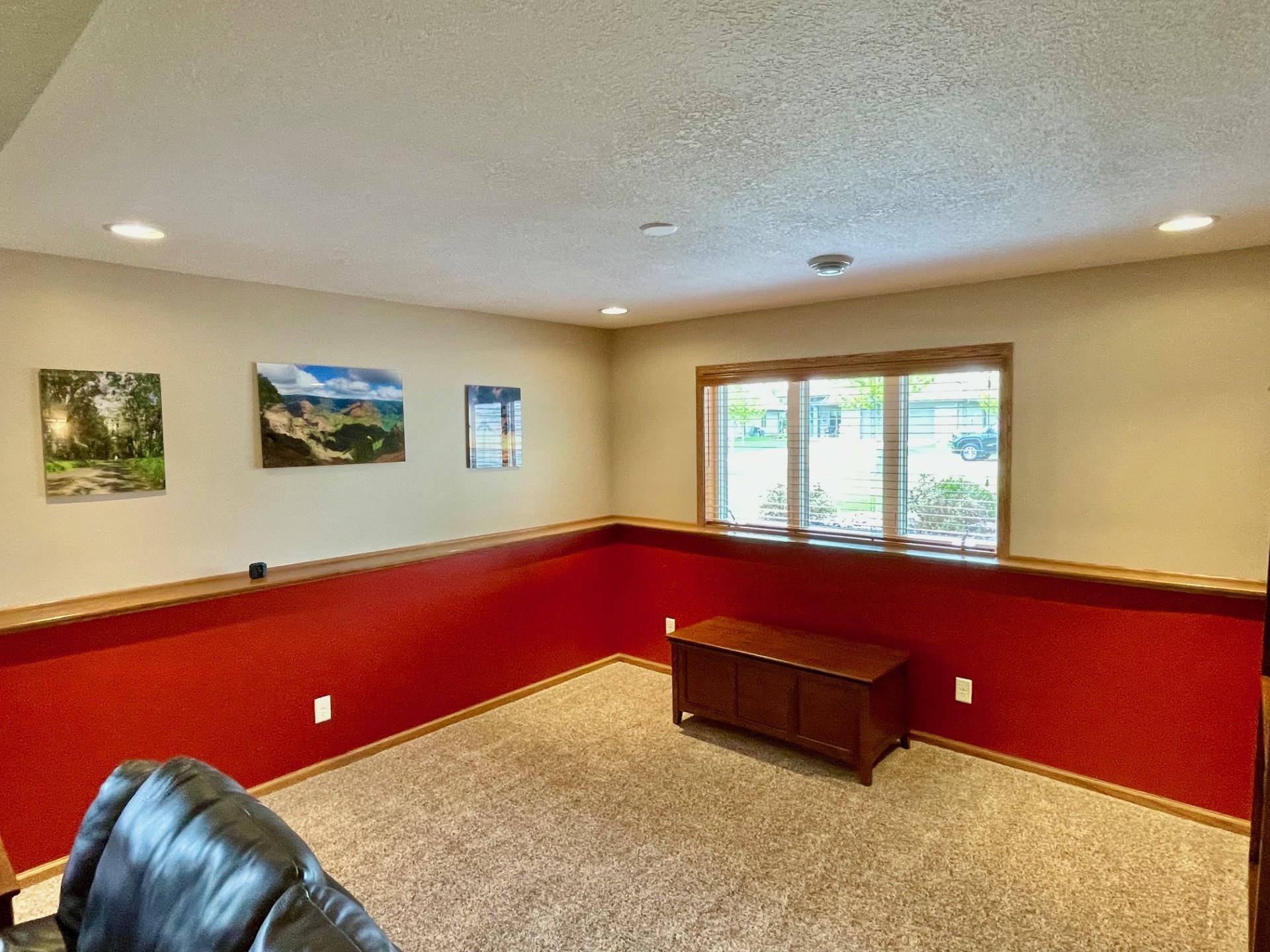 1409 28th Street Southwest Austin, MN 55912 - Photo 19 of 32