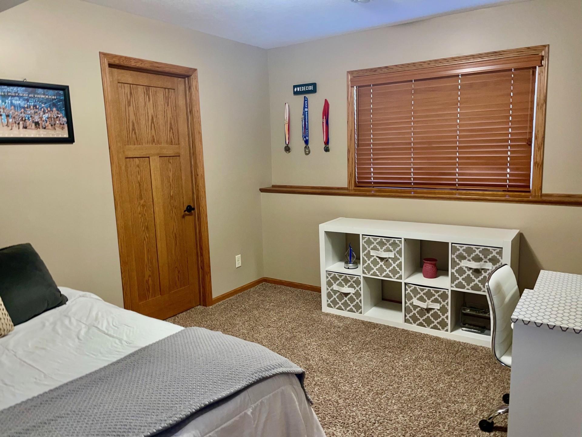 1409 28th Street Southwest Austin, MN 55912 - Photo 10 of 32