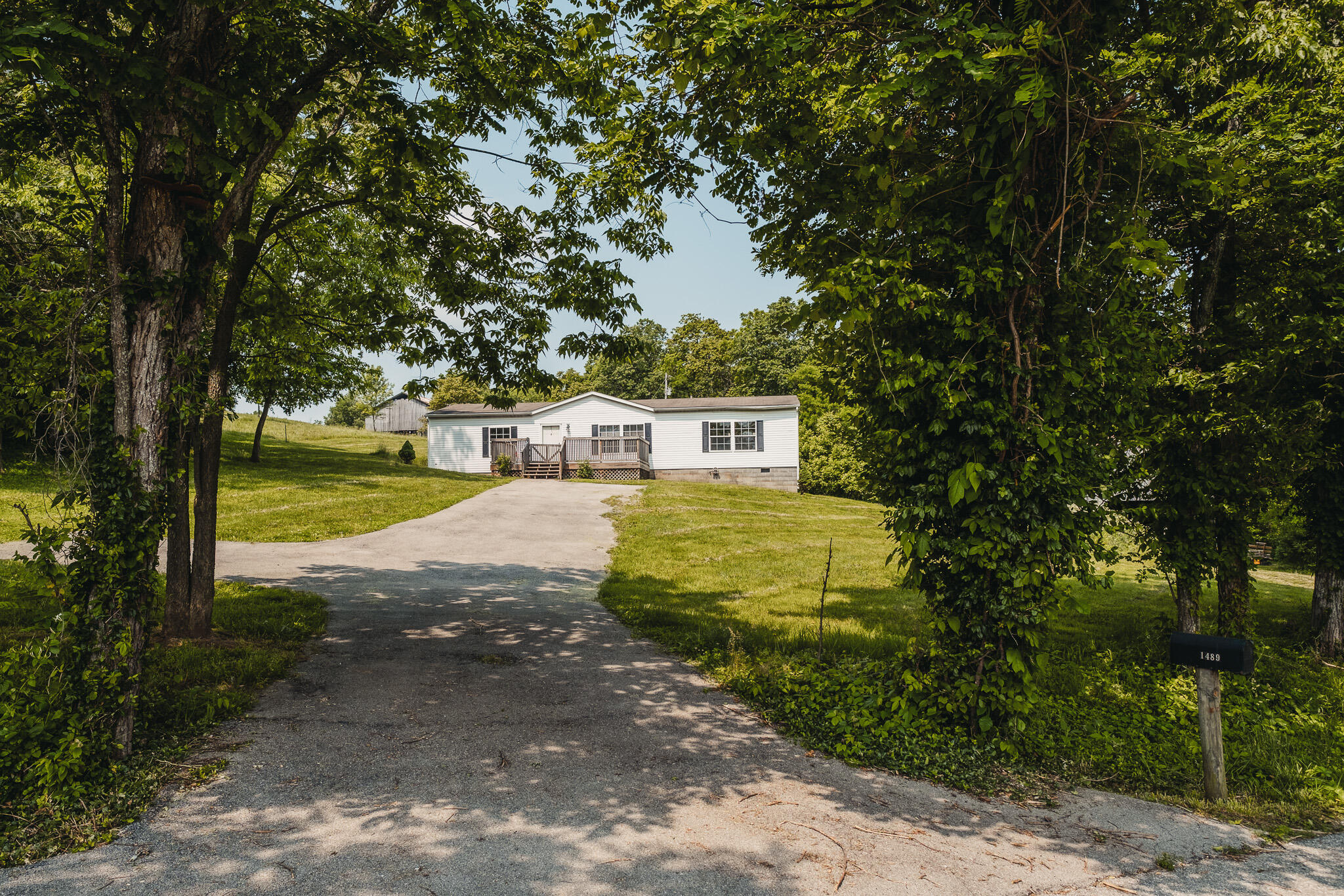 1489 Lock Road Lawrenceburg, KY 40342 - Photo 3 of 31 _DSF3984
