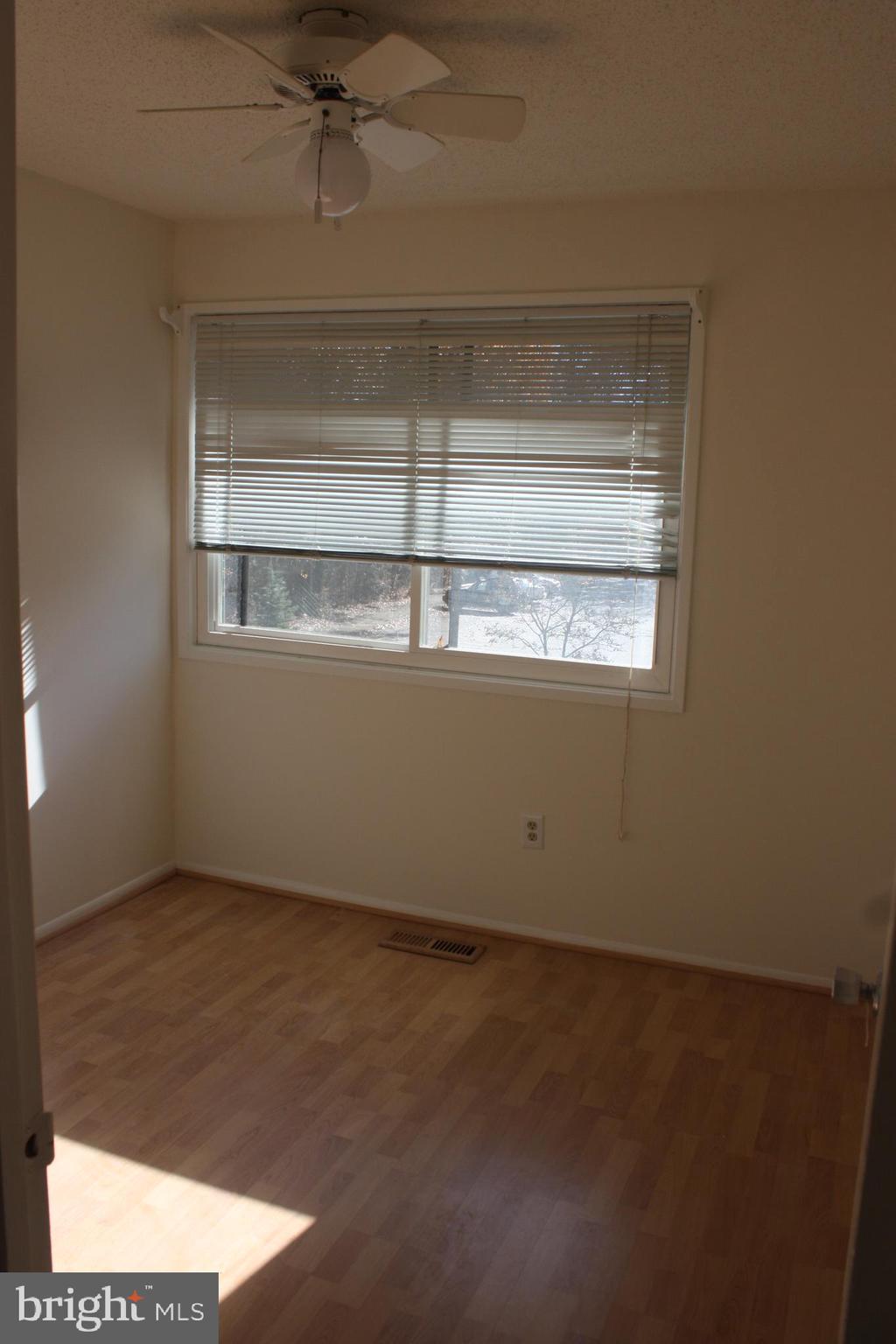 2264 Coppersmith Square Reston, VA 20191 - Photo 20 of 26 Gallery Image 20