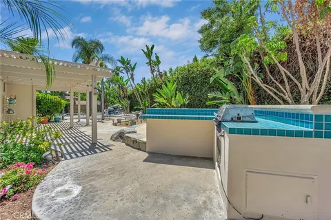 $3,390,000 | 6041 Calle Mirador, Yorba Linda, CA 92886