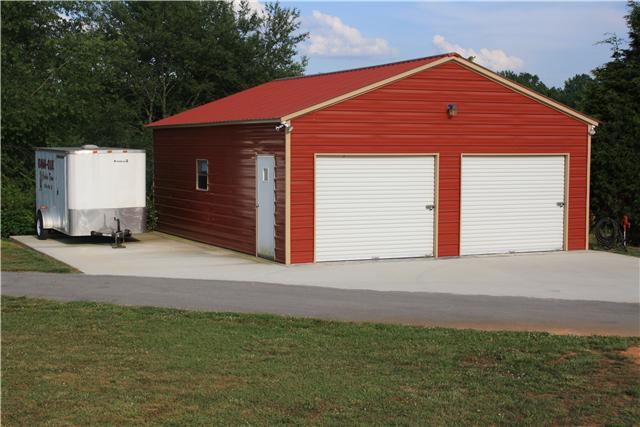 29225 Wooley Springs Road Athens, AL 35613 - Photo 3 of 20